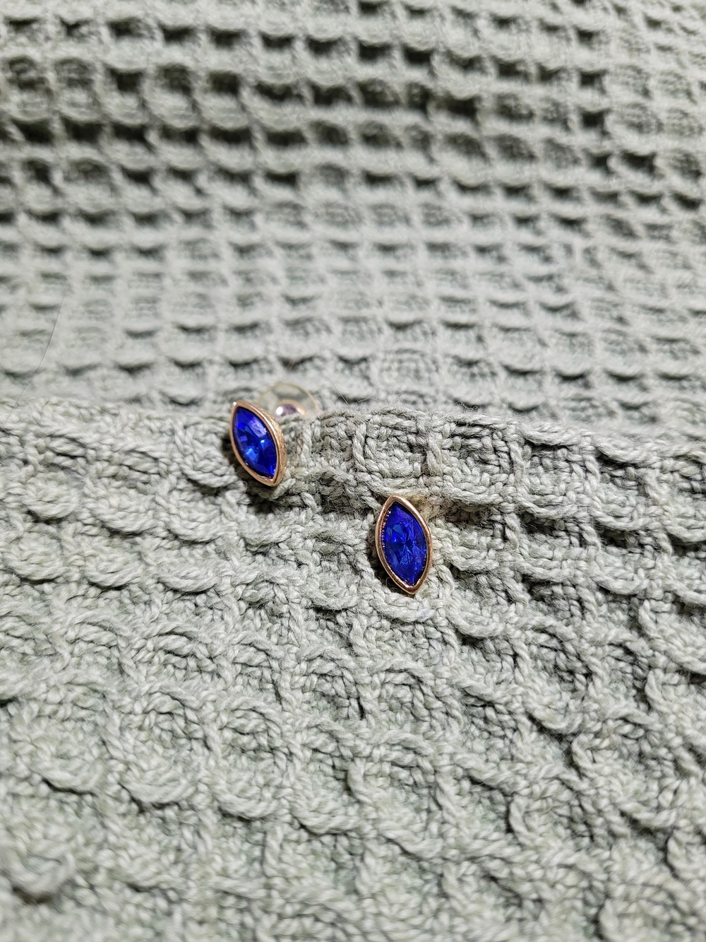 Blue Marquise Gem Stud Earrings - Gold Tone